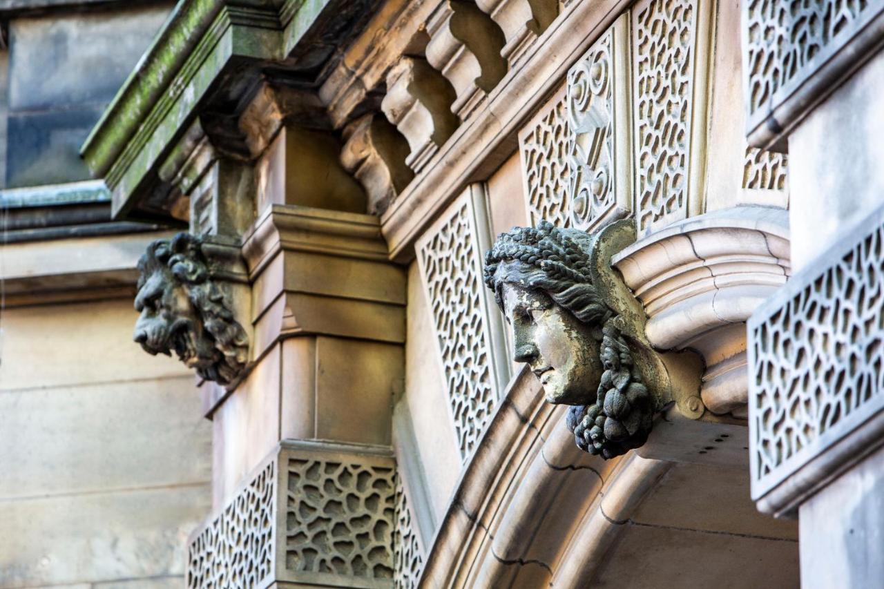 Virgin Hotels Единбург Екстер'єр фото Detail of the facade