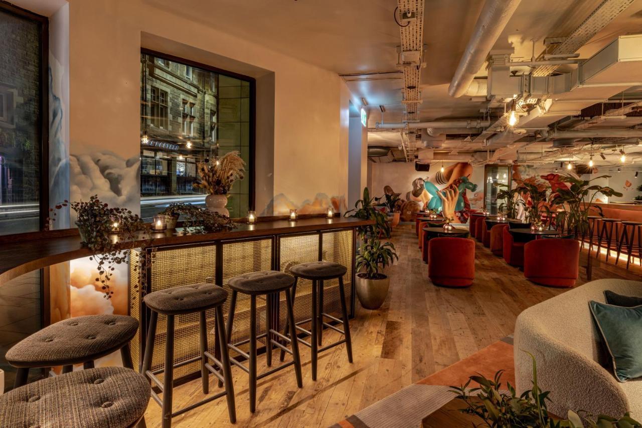 Virgin Hotels Единбург Екстер'єр фото Interior of the restaurant