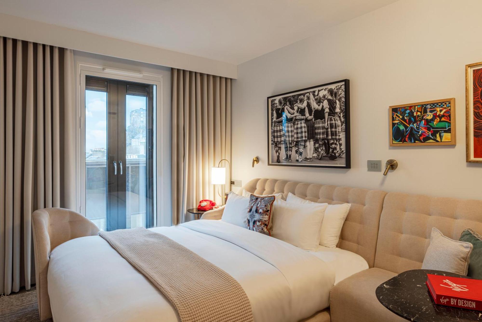 Virgin Hotels Единбург Номер фото
